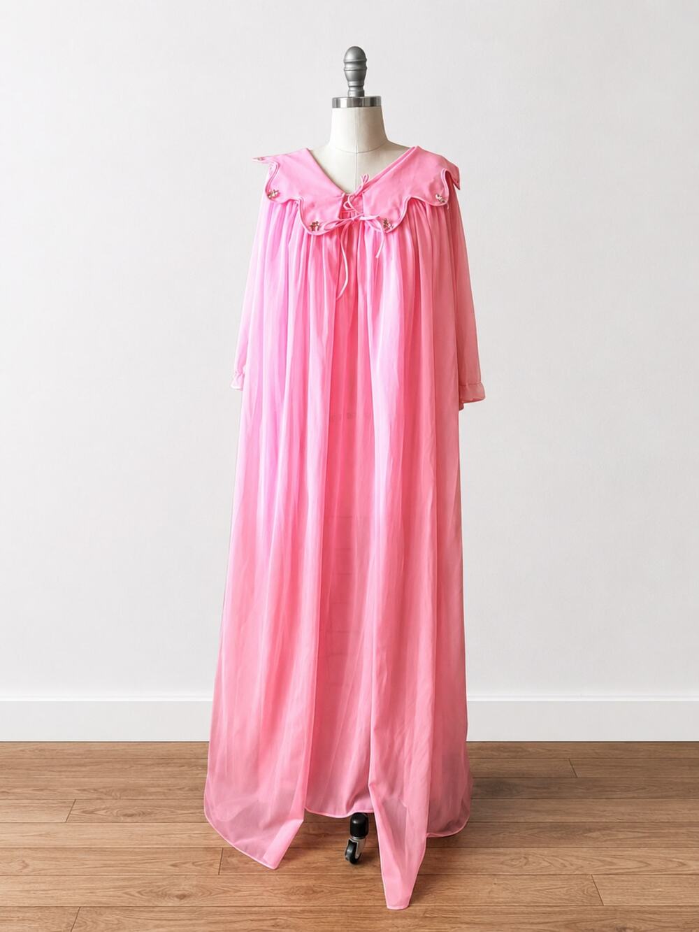 VTG 60s Bubblegum Pink Chiffon Peignoir Set Sheer Nightgown Robe Lingerie Small